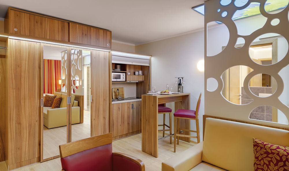 Pfalzhotel Asselheim Extérieur photo